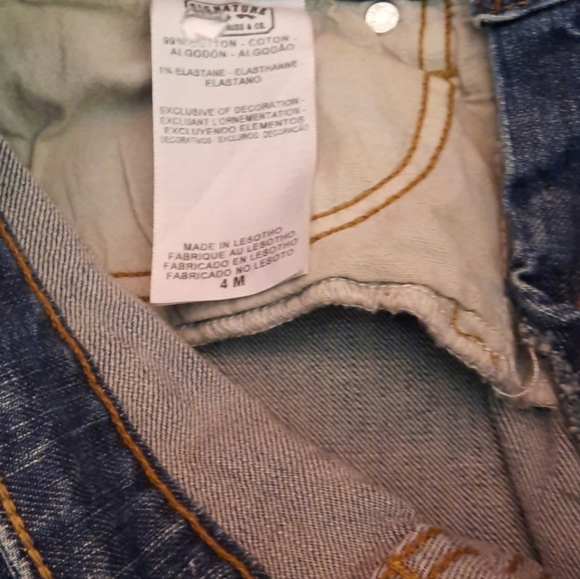 Signature by Levi Strauss & Co Stretch Straight Leg Mid Rise Jeans Size 4M - Picture 5 of 5